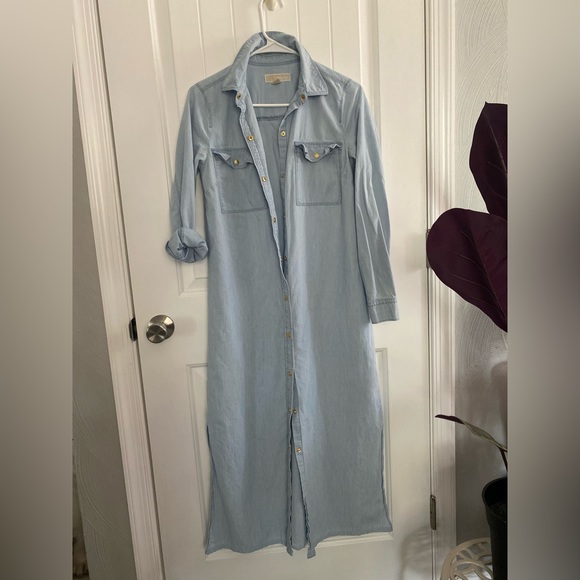 Michael Kors Light Blue Long Sleeve Dress - Picture 2 of 9